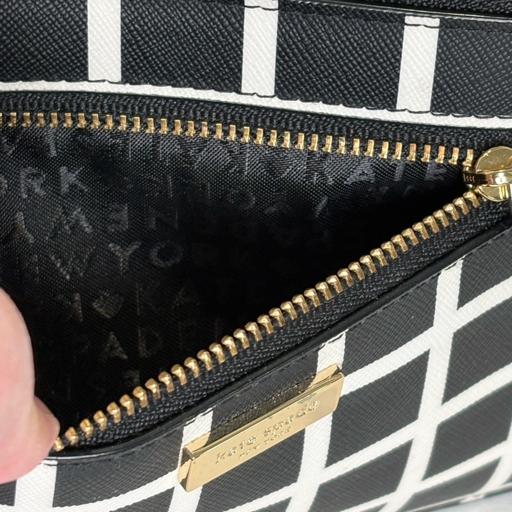 Kate Spade Laurel Way Tinie Wristlet Black and White Checkered Pattern - Picture 10 of 12